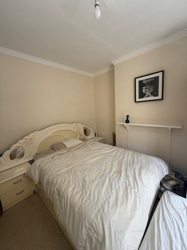 Double bedroom Main Photo