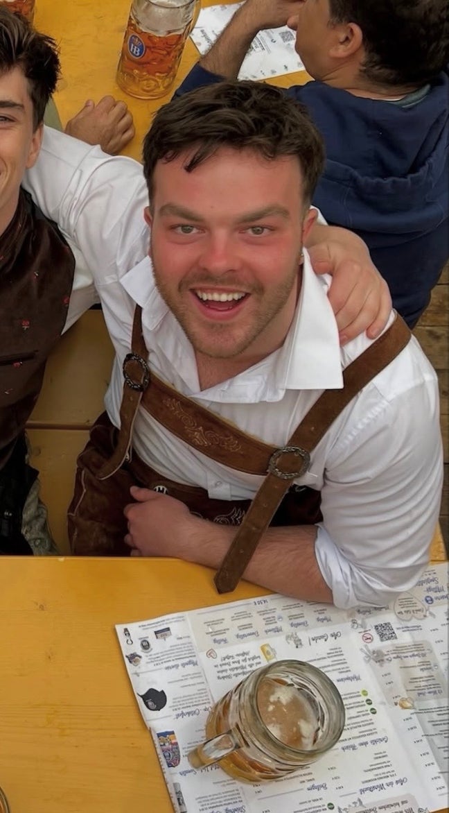 Rolling 3-6 month room wanted, zone 1-2 Main Photo