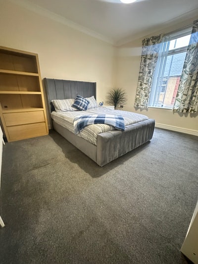 Luxury Large Double Room for rent in Worksop S80 Main Photo
