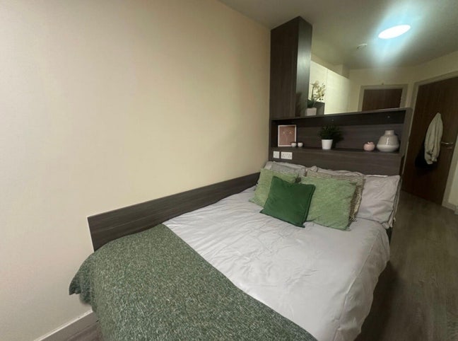 Tenancy takeover Main Photo