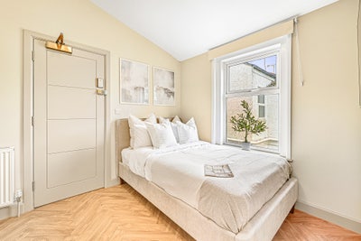 Guildford Road, SS2 ✨ Spectacular Rooms ✨ Main Photo