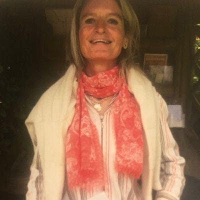 59 year old Female seeks a double room Main Photo