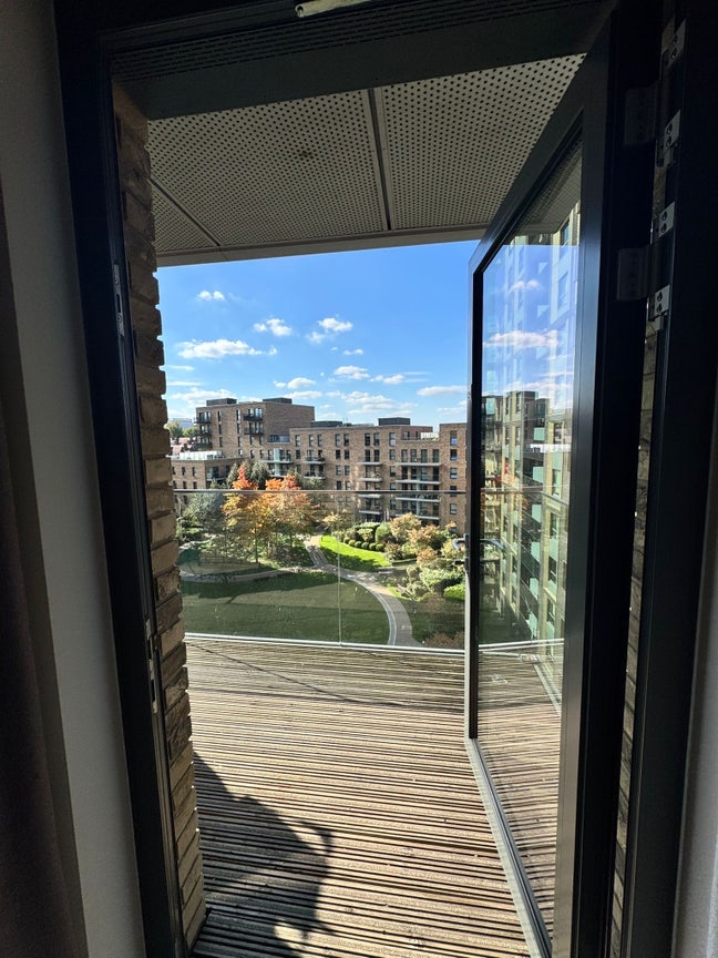 2 Bhk Apartment in Wembley Park Main Photo