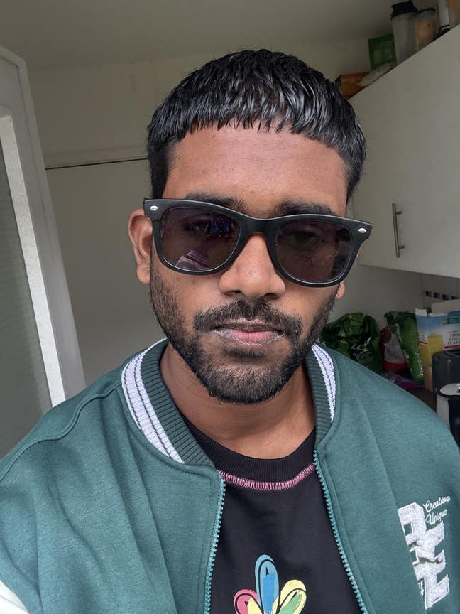 2 rooms sought by 2 males Main Photo