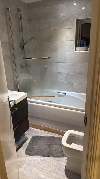 Room to Rent Main Photo