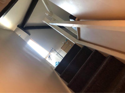 One room to let Main Photo