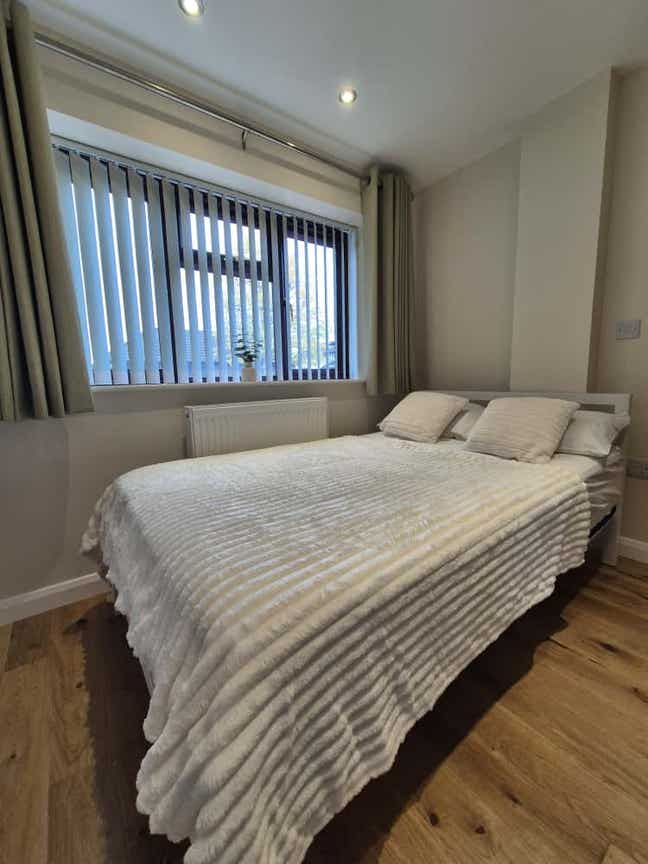 Best Living Space in Barton Hills - RoomsBySue Main Photo