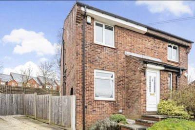 Spare room in Cookridge  Main Photo