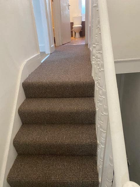 Fulham room. 1st fl. split level flat. 2 min tube Main Photo