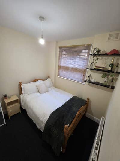 Sublet Clapham North - 1st Dec - mid Jan Main Photo