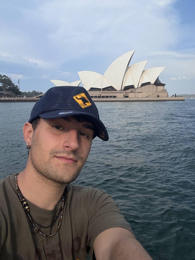 PhD Candidate looking for an accomodation Main Photo