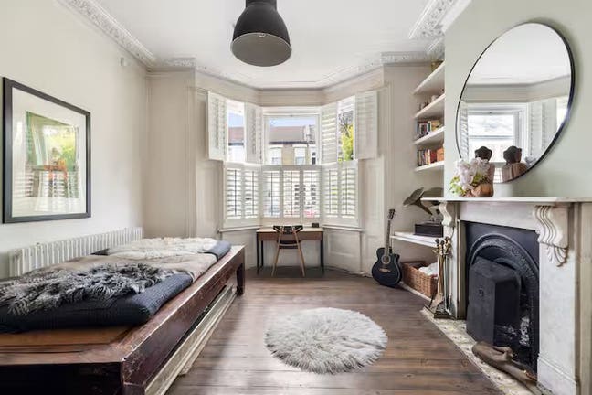 Stylish, 3BR Victorian Home in Forest Gate Main Photo