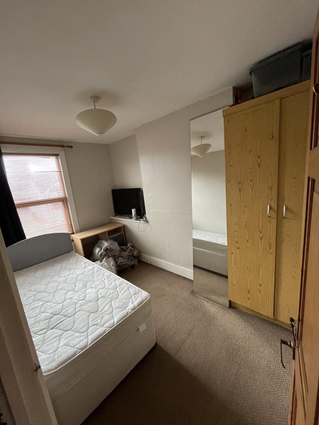 Refurbished Room Available  Main Photo
