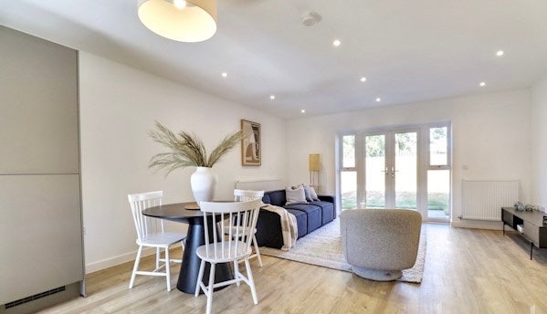 Charming New 3-Bedroom Home - Ideal for NHS staff Main Photo