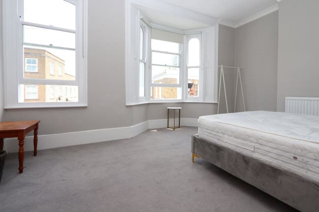 Super Offer - Affordable If You Move Asap! Main Photo