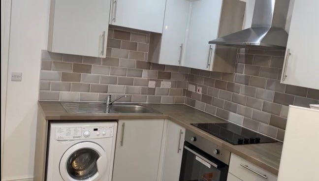 Short term stay, 2BHK Flat Main Photo