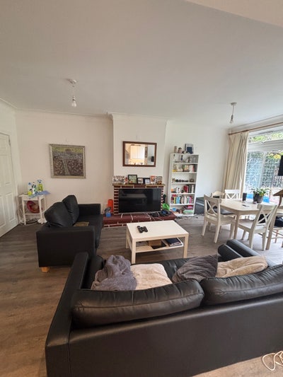 Double Room in Clapham Main Photo