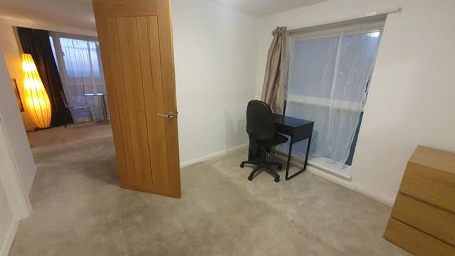 Short Term Rooms In Calm, Light and Warm Flat Main Photo