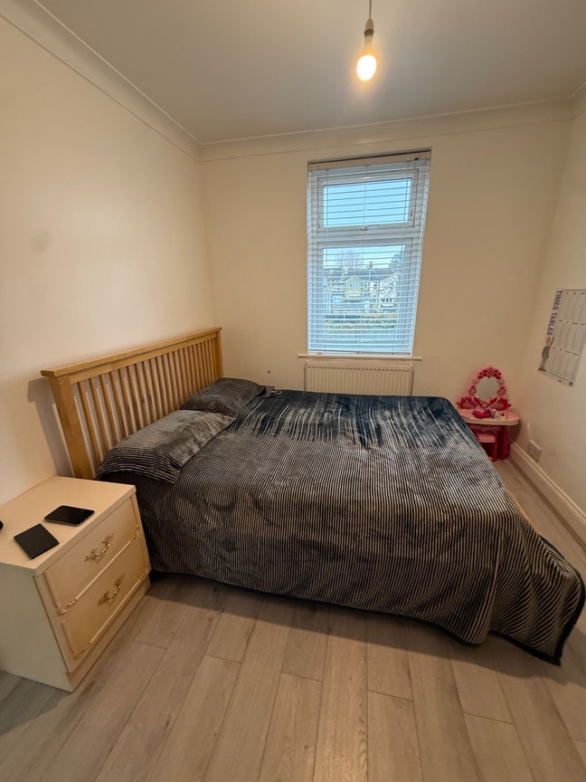 Single Double Room Available  Main Photo