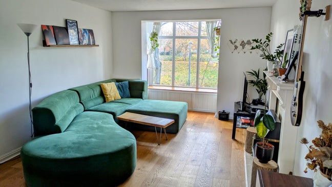 🌿 Cozy 2-Bedroom Flat with River Irwell view Main Photo