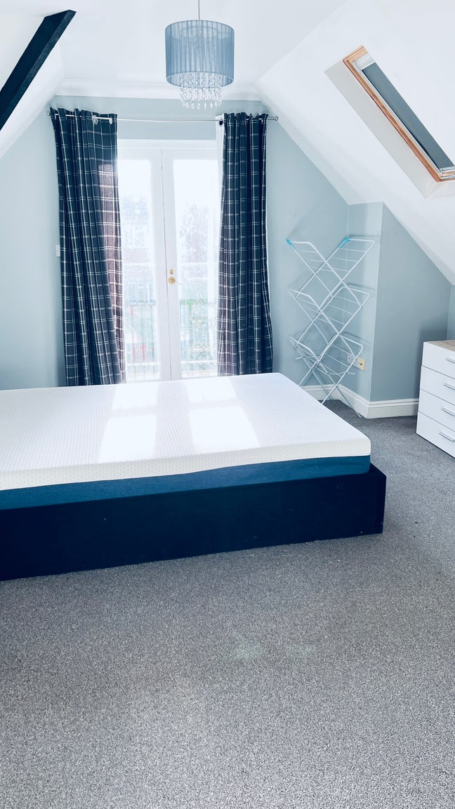 Nice location flat near Asda and train station  Main Photo