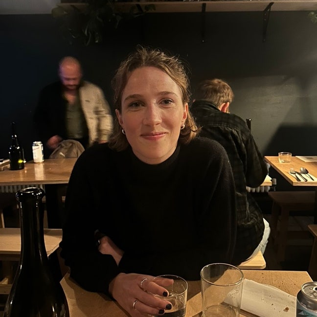 hello :) my name is Ruby, I am from brighton ... Main Photo