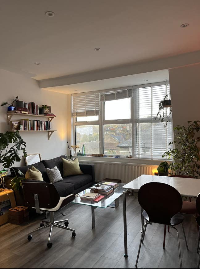 1 Room Available with Private Bathroom in a 3-Bed  Main Photo