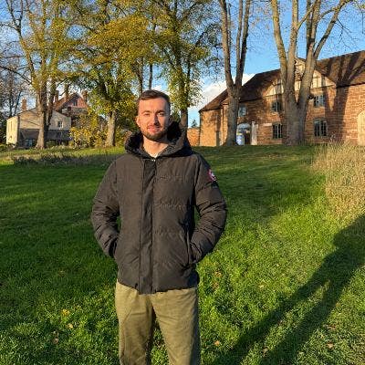 Looking for Double Room (preferably en-suite)  Main Photo