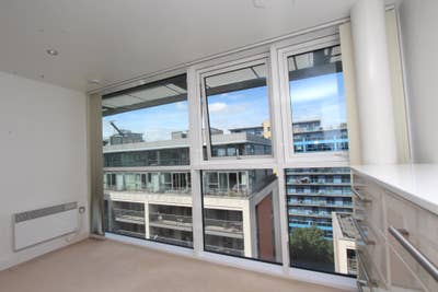 Spotless Flat! London Bridge/Borough! Main Photo