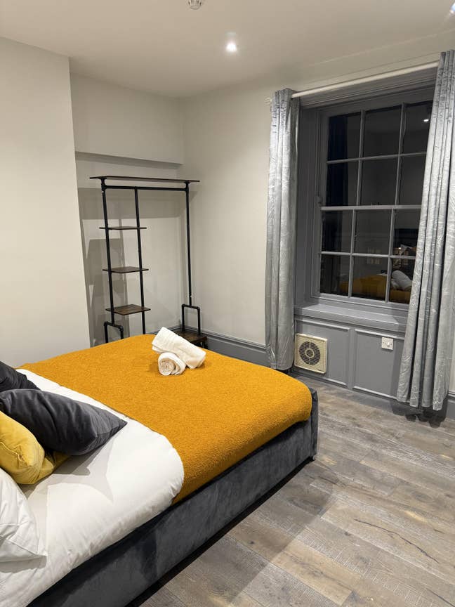 Short Term City Centre Chic Building  Main Photo