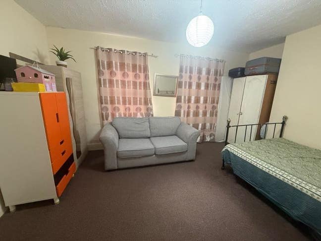 Double room to let - Hounslow, TW3 3QH - £650 Main Photo