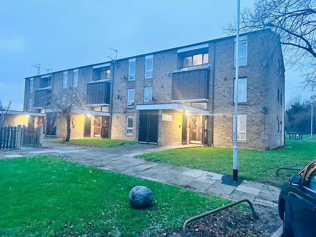 1 Bed Flat to Rent - Hayes, UB3 Main Photo