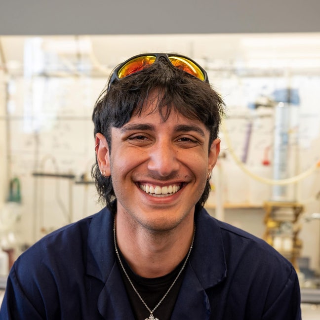 Looking for short term let from now for 2-3 months Main Photo