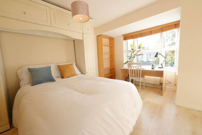 2 Lovely Rooms | Peaceful Home with Garden  Main Photo