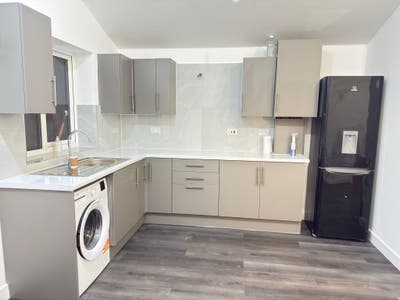 Hurry, Double room Available!!! Main Photo