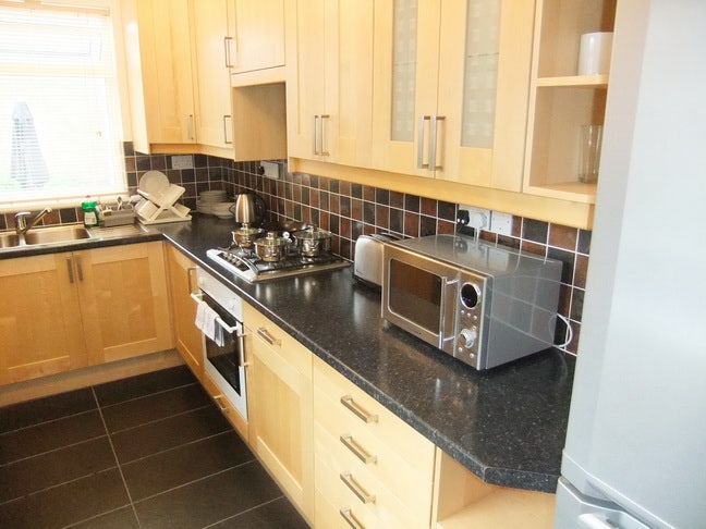 🌟Stratford🌟Zone 2🌟Lovely Room🌟Bills Included🌟 Main Photo