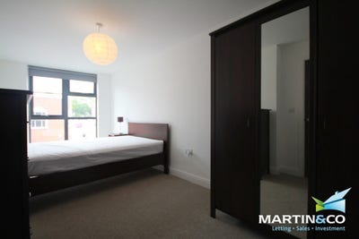 Furnished Room in Birmingham Available for 1 Month Main Photo