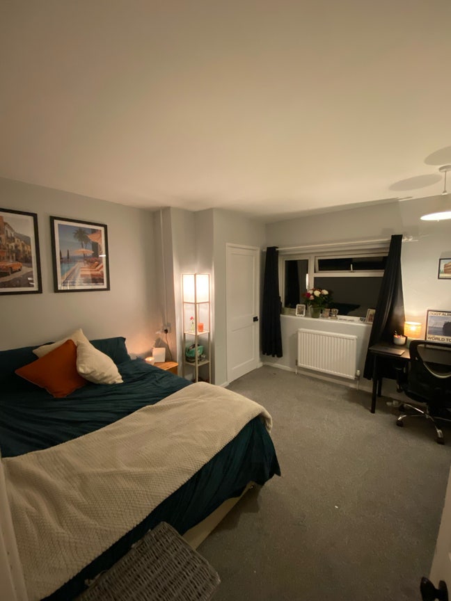 Large double room Main Photo