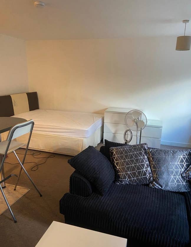 Studio Available for Short Stay in Glasgow Main Photo