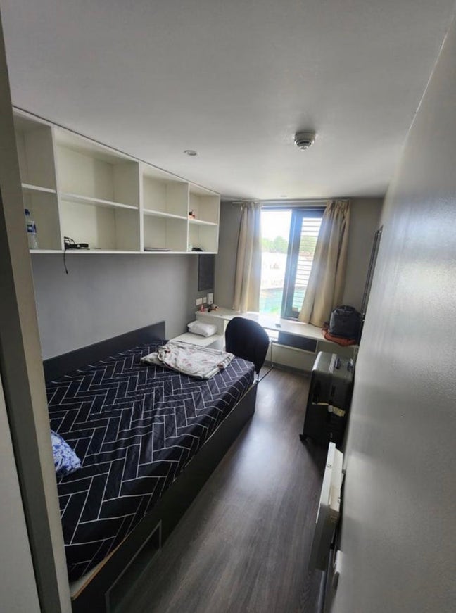 Millenium View Accommodation - Single Ensuite Main Photo