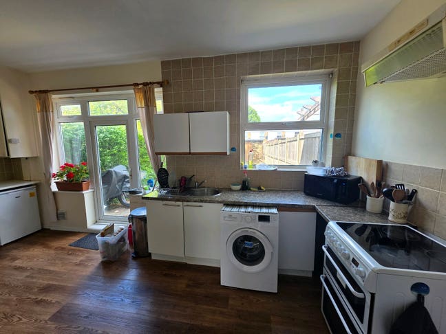 Single room Main Photo