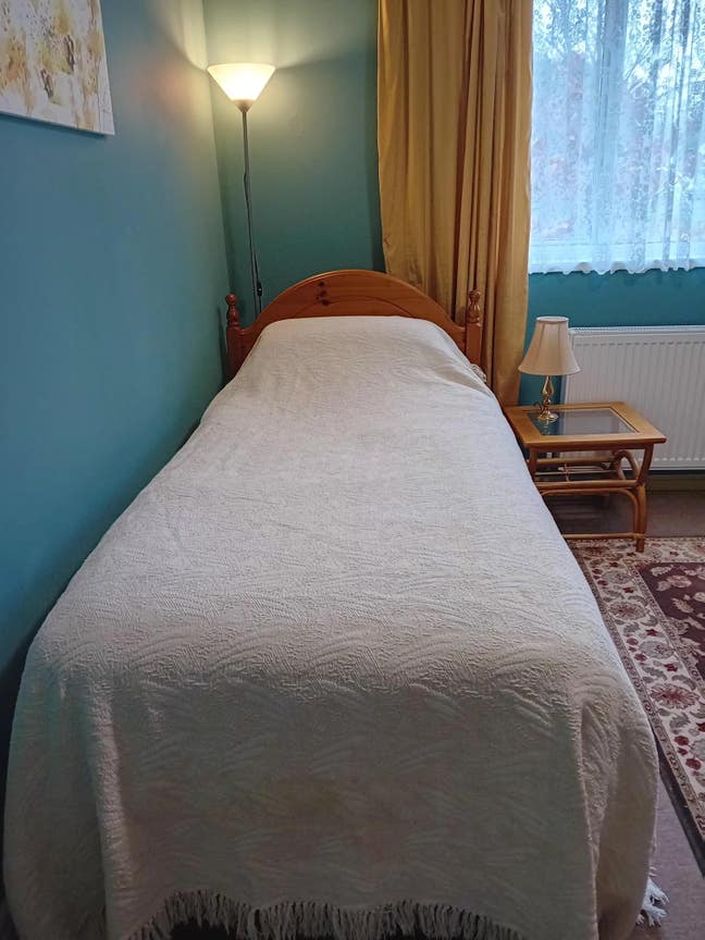 Spacious room 5 miles from centre of Bicester  Main Photo