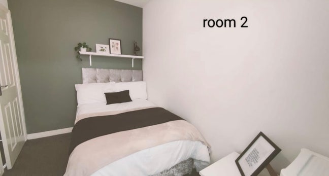 Room on Violet street Main Photo