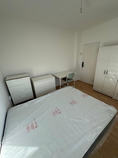 Cozy Room E1 Prime Location Whitechapel/Aldgate Main Photo