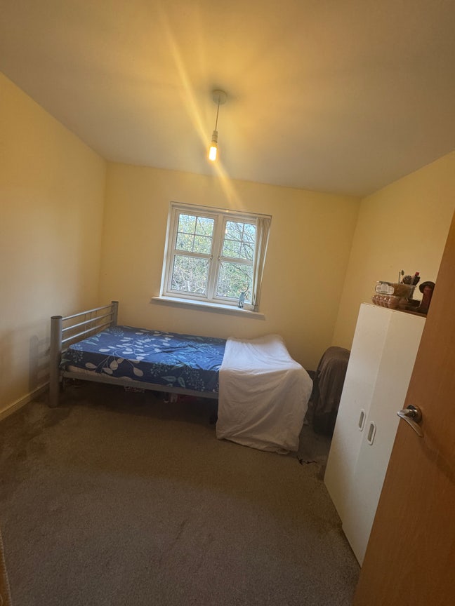 Ensuite double room available in Fallowfield.  Main Photo