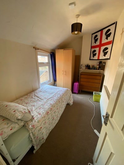 Single Room for rent  Main Photo