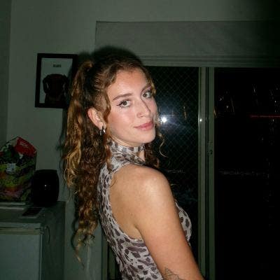 Looking for a Room in Ealing Main Photo