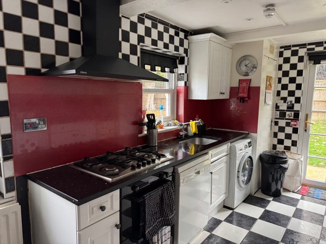 Mid Jan to Late Feb Sublet Main Photo