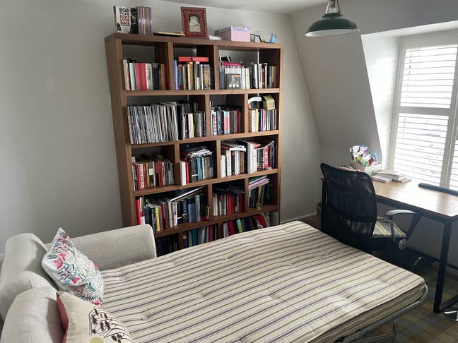 Double Room in large house in Chelsea Main Photo