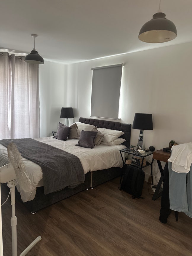 Furnished Double Room in 2-Bed Flat Main Photo